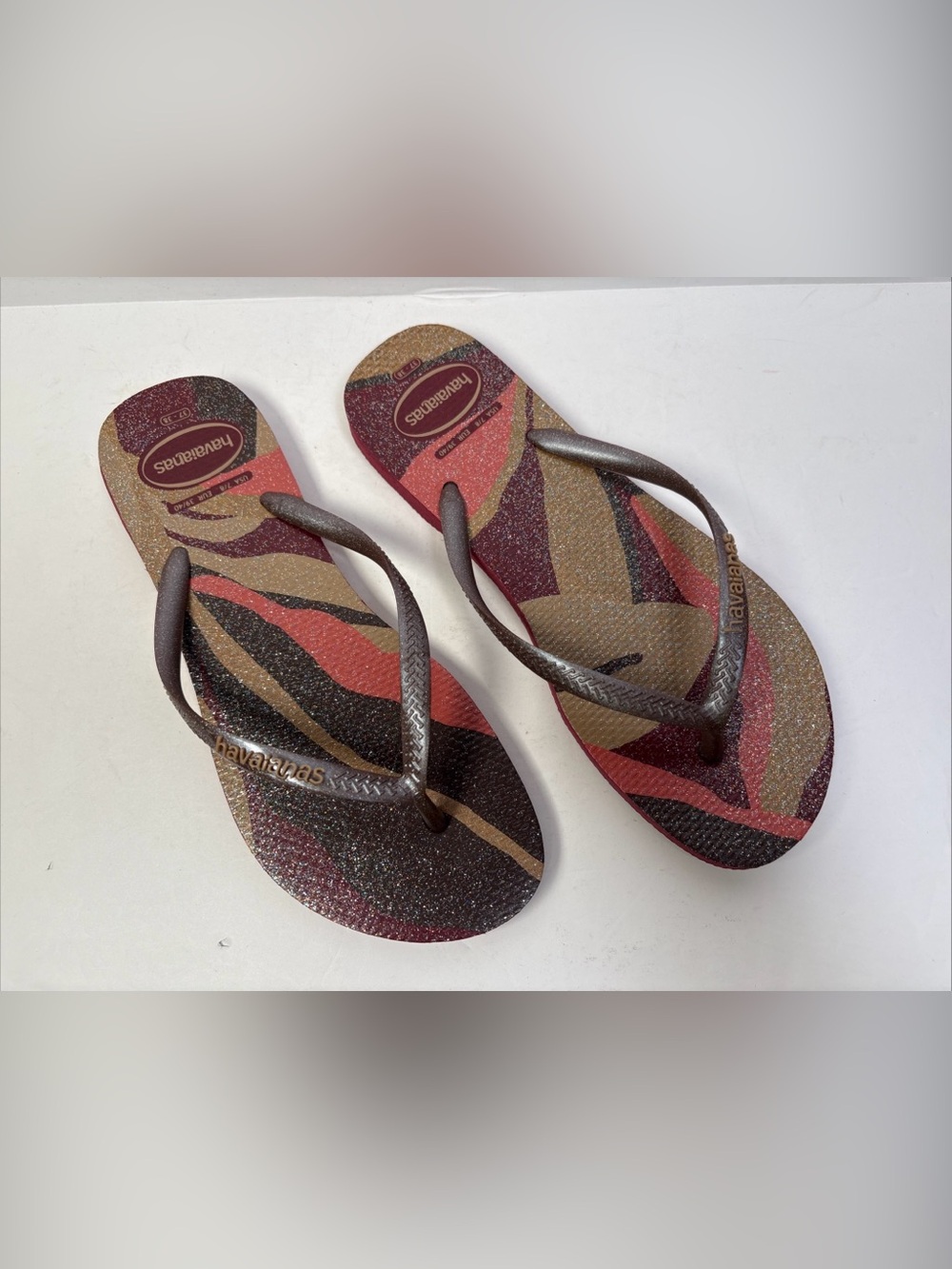Havaianas Women's Slim Palette Glow Flip Flops Amaranth USA 7/8